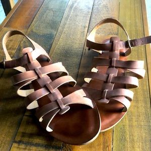 Lucky brand women’s sandals. Only worn a handful of times.